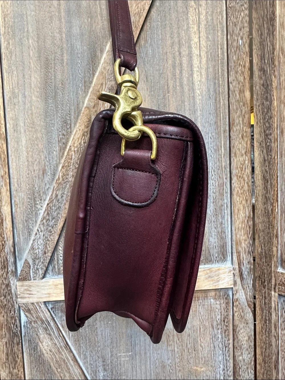 Coach RARE Vintage Oxblood Burgundy Leather Clutch Crossbody HARD TO FIND!! - Picture 5 of 16